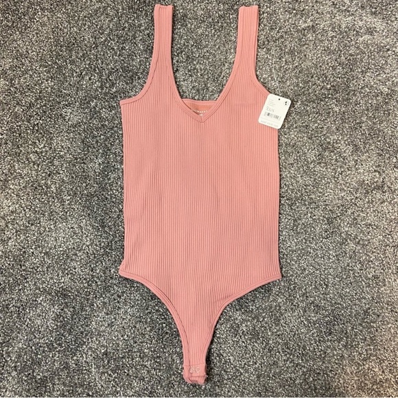 NWOT free people intimately pink ribbed bodysuit Xs/s - Picture 4 of 7